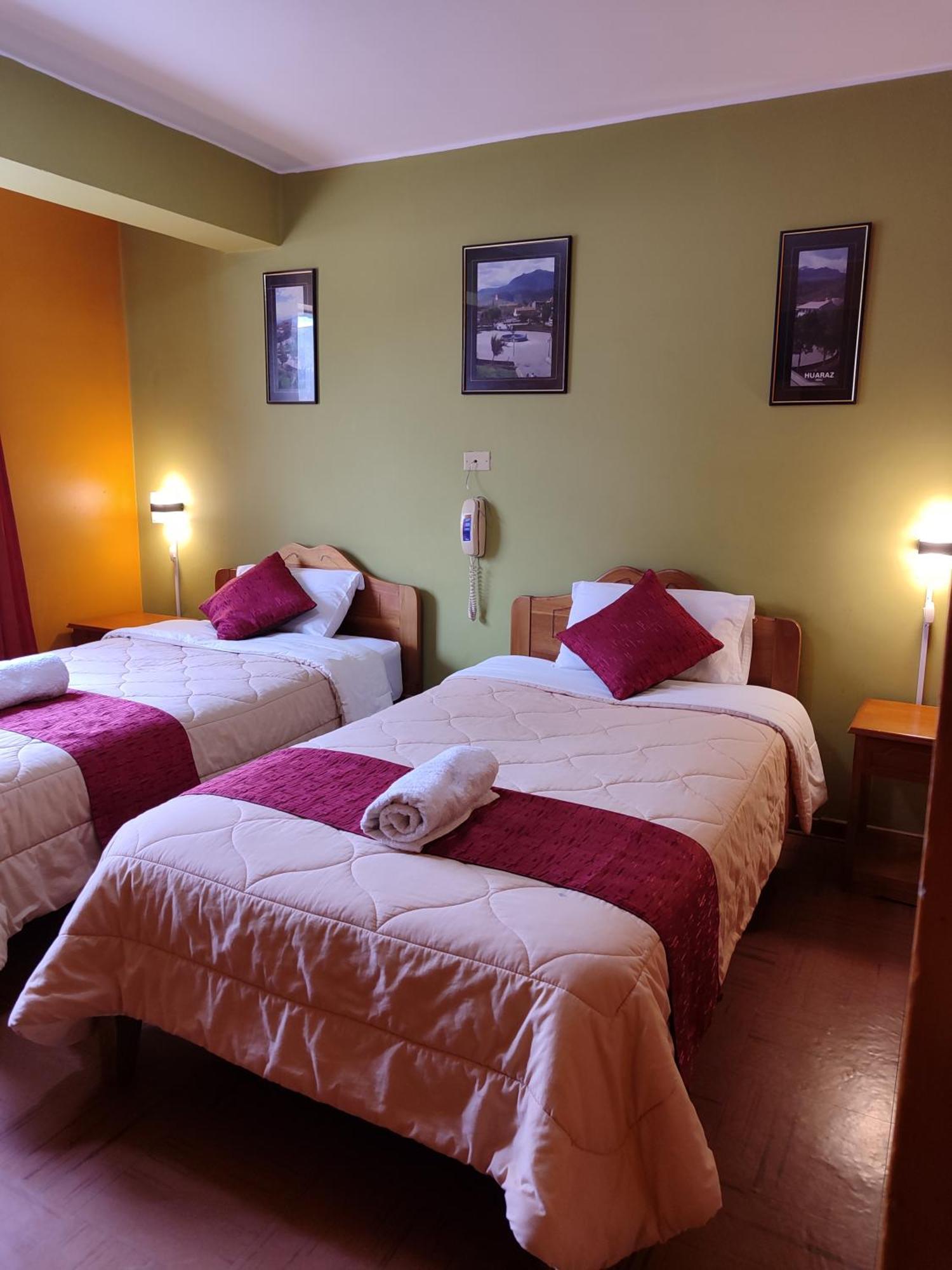 Krusty Hostel B&B Huaraz  Exterior photo