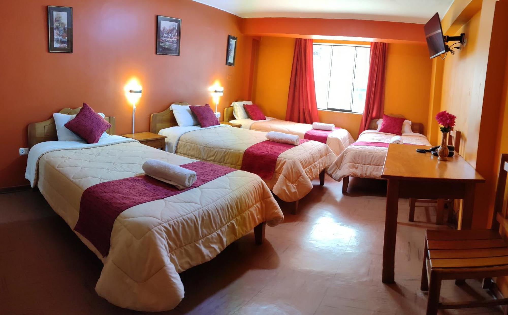Krusty Hostel B&B Huaraz  Exterior photo