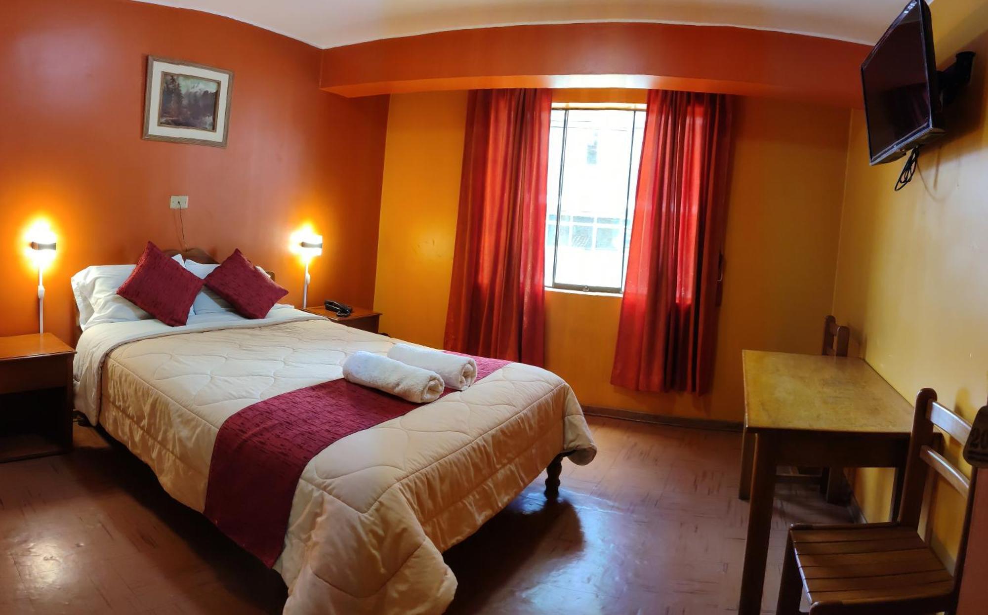 Krusty Hostel B&B Huaraz  Exterior photo