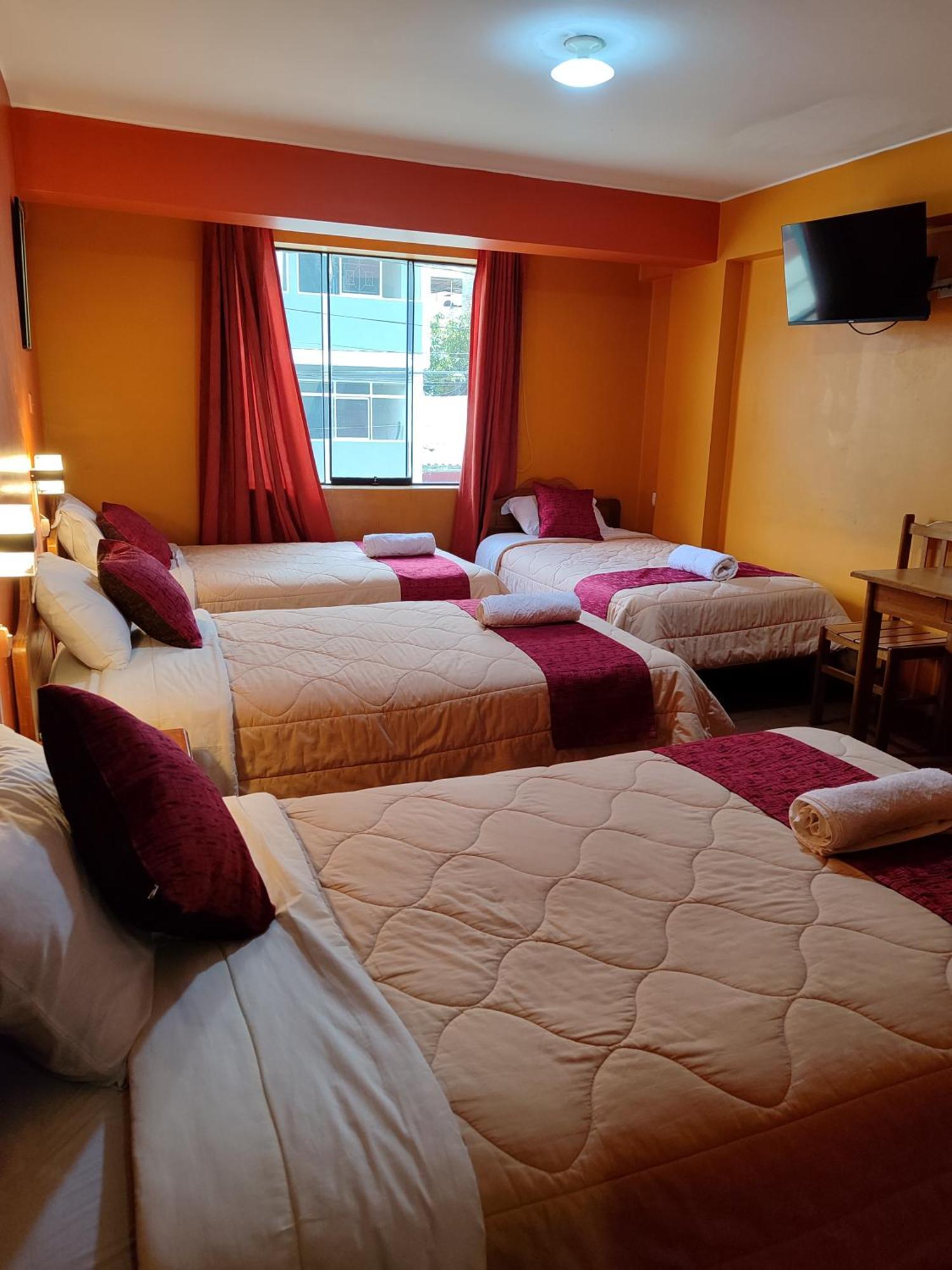 Krusty Hostel B&B Huaraz  Exterior photo