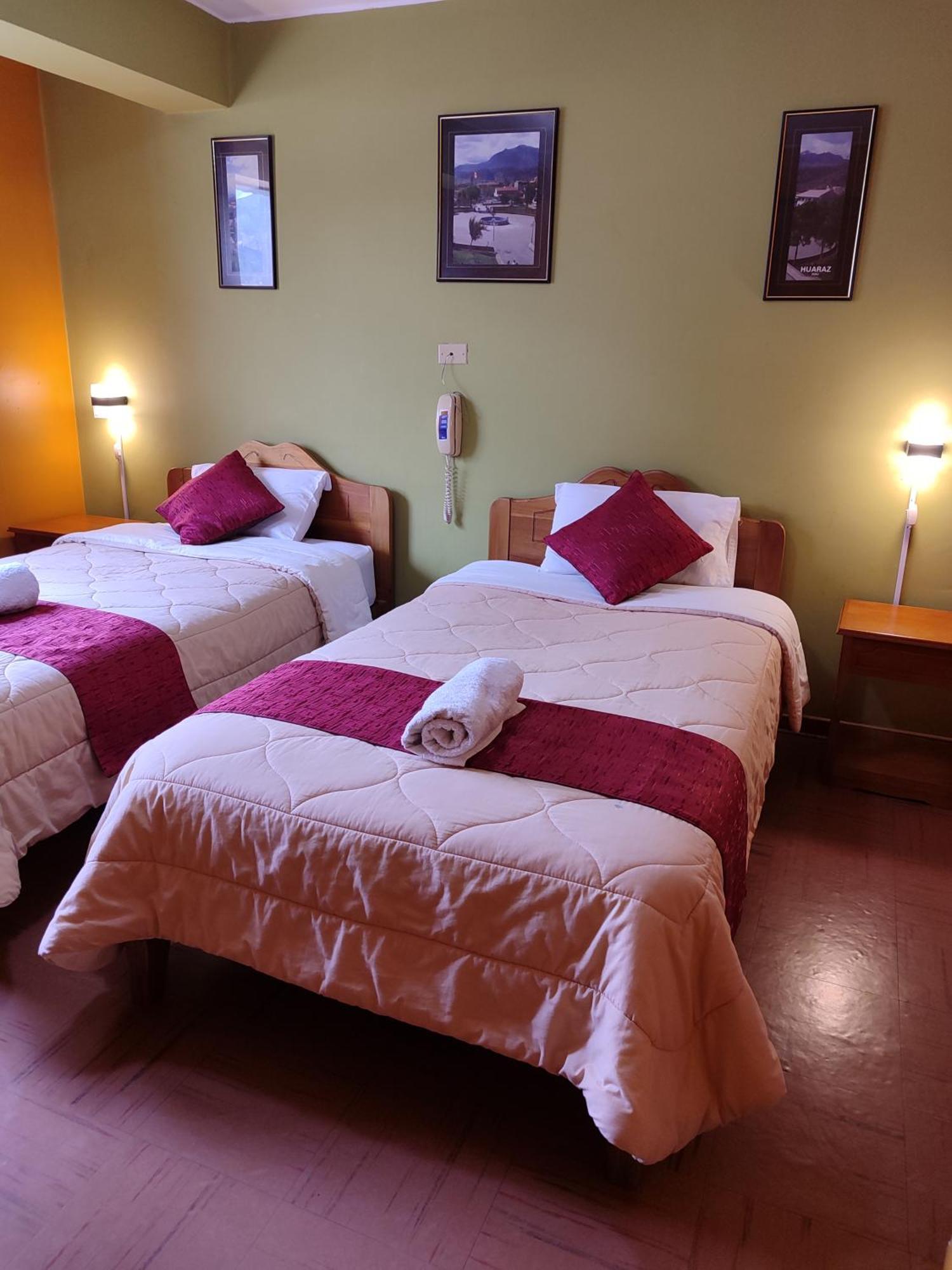 Krusty Hostel B&B Huaraz  Exterior photo