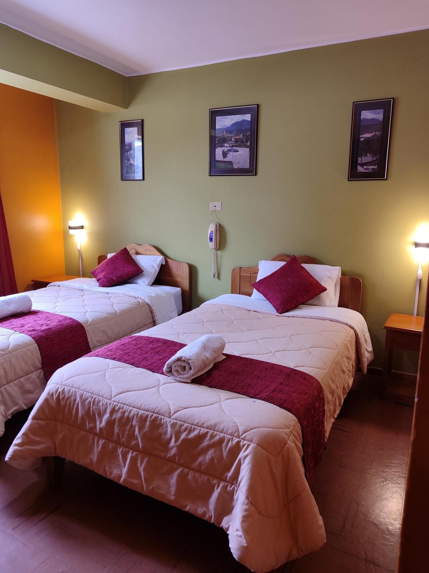 Krusty Hostel B&B Huaraz  Exterior photo